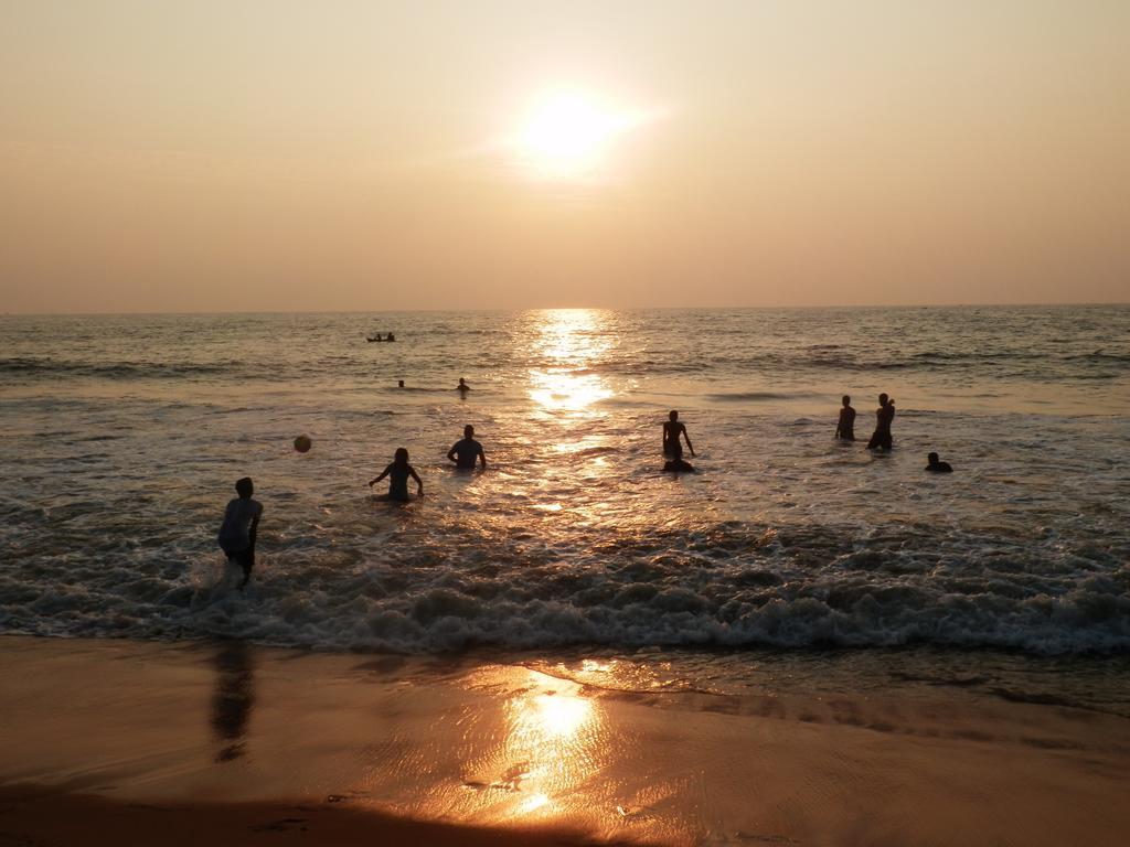 Ronny Cottage Negombo Ngoại thất bức ảnh