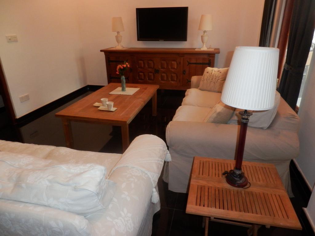 Ronny Cottage Negombo Phòng bức ảnh